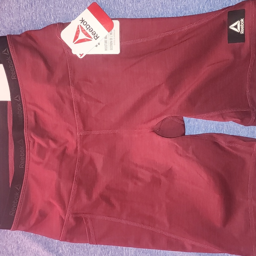 NWT Reebok Women's Flex High Rise Compression Shorts with Pockets